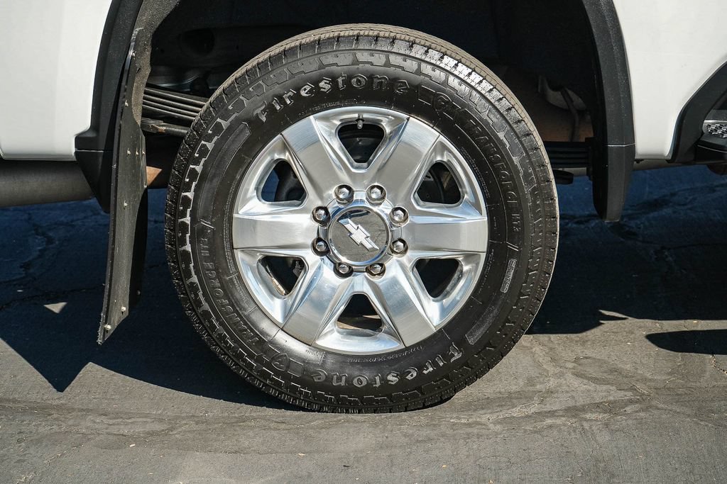 Used 2020 Chevrolet Silverado 2500 LTZ w/ LTZ Premium Package AWD/4WD image 12