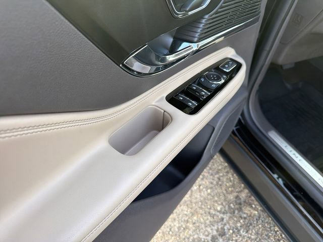 Certified 2022 Lincoln Corsair Reserve w/ Elements Package image 16