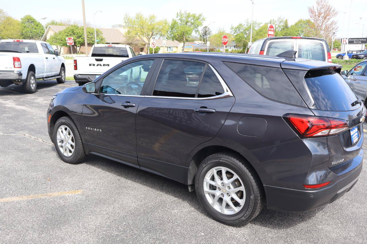Used 2023 Chevrolet Equinox LT AWD/4WD image 4