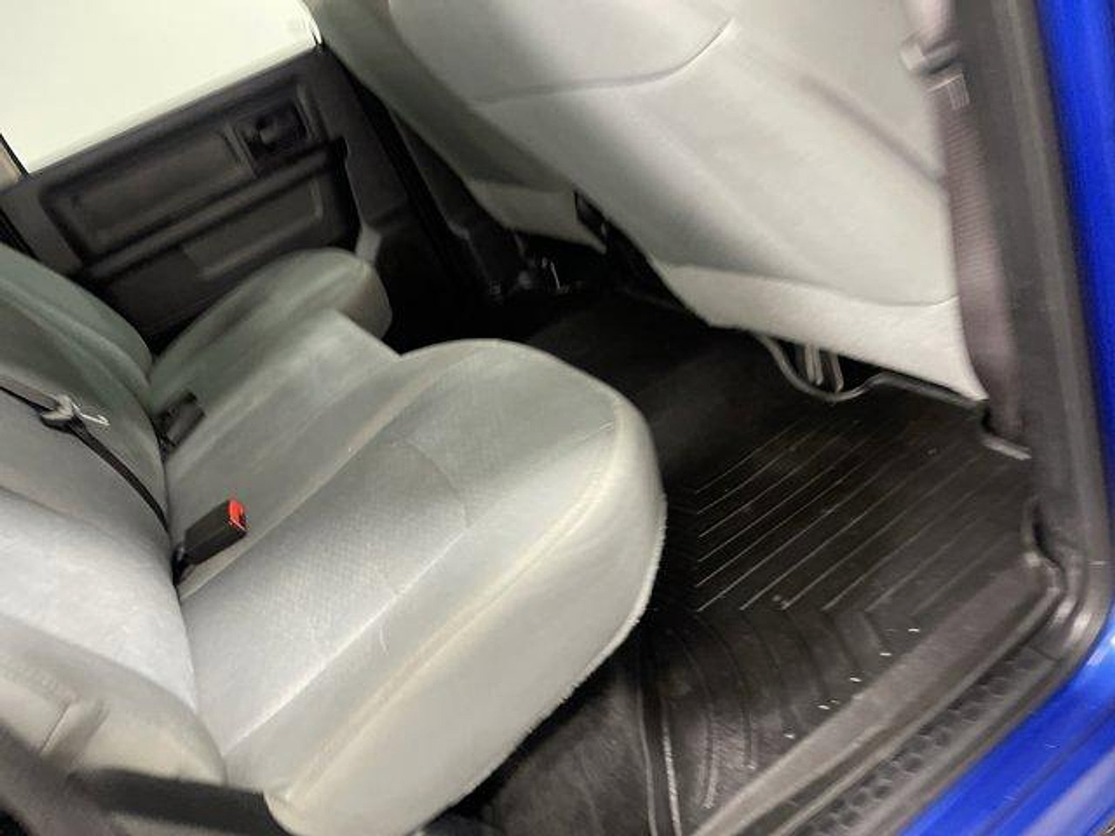 Used 2015 RAM 1500 Express AWD/4WD image 15