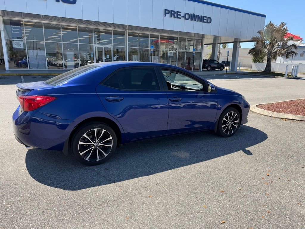 Used 2019 Toyota Corolla SE image 3