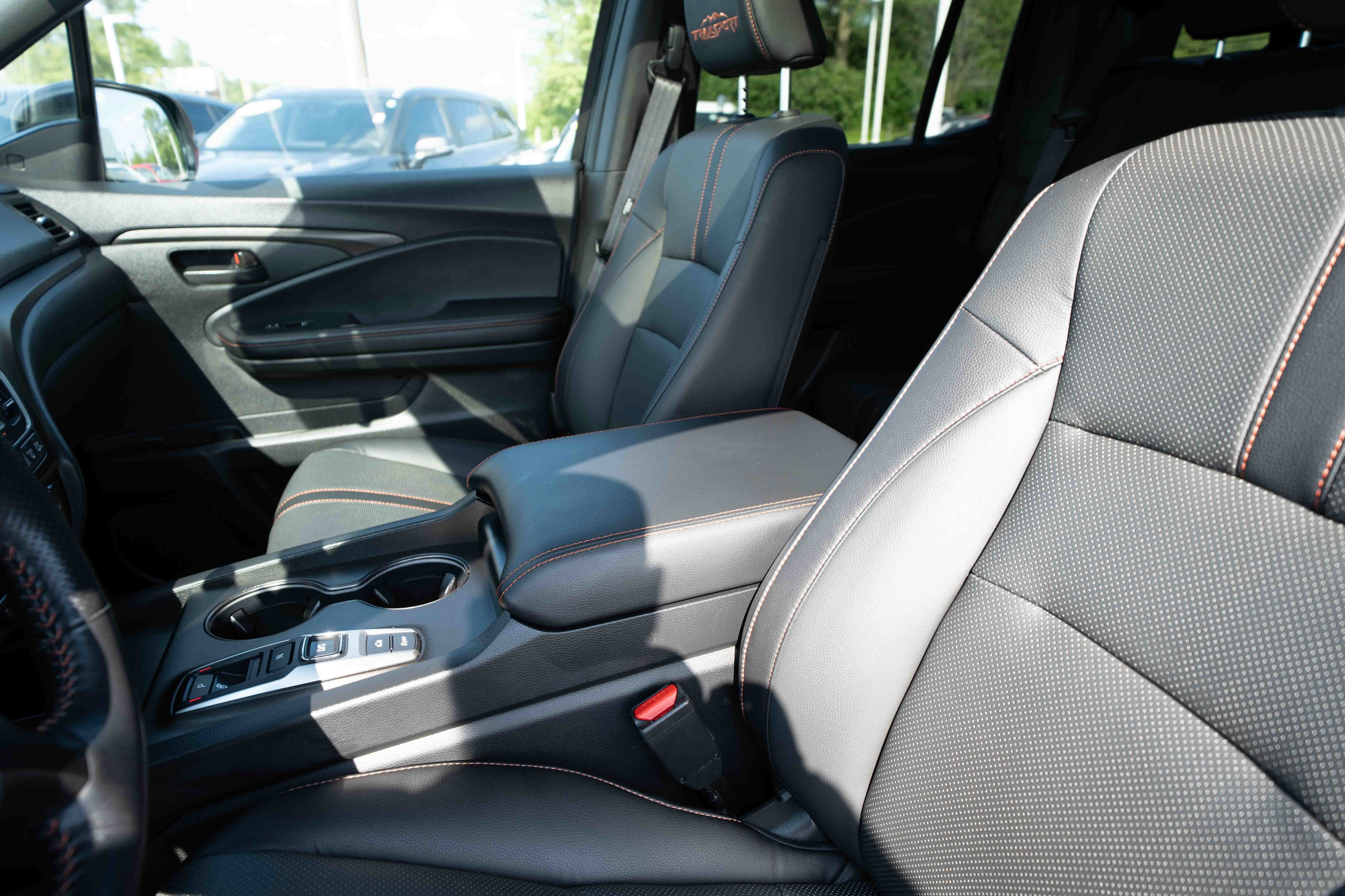 Certified 2025 Honda Ridgeline TrailSport image 10
