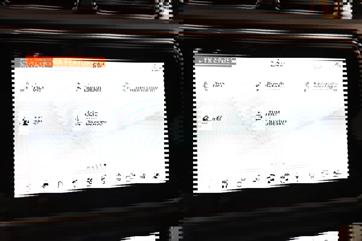 Used 2021 Land Rover Range Rover P525 Westminster Edition image 40