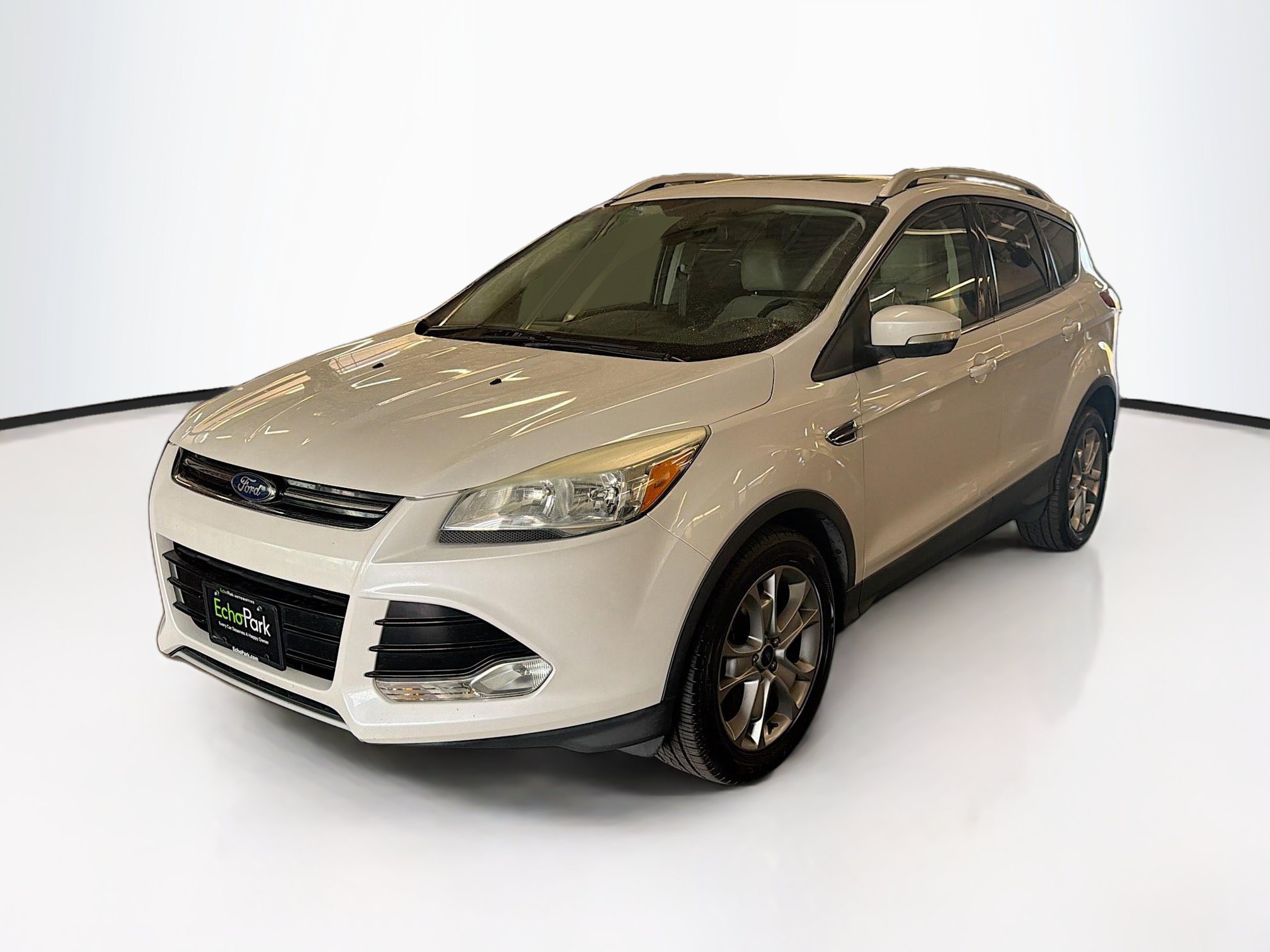 Used 2015 Ford Escape Titanium AWD/4WD image 3