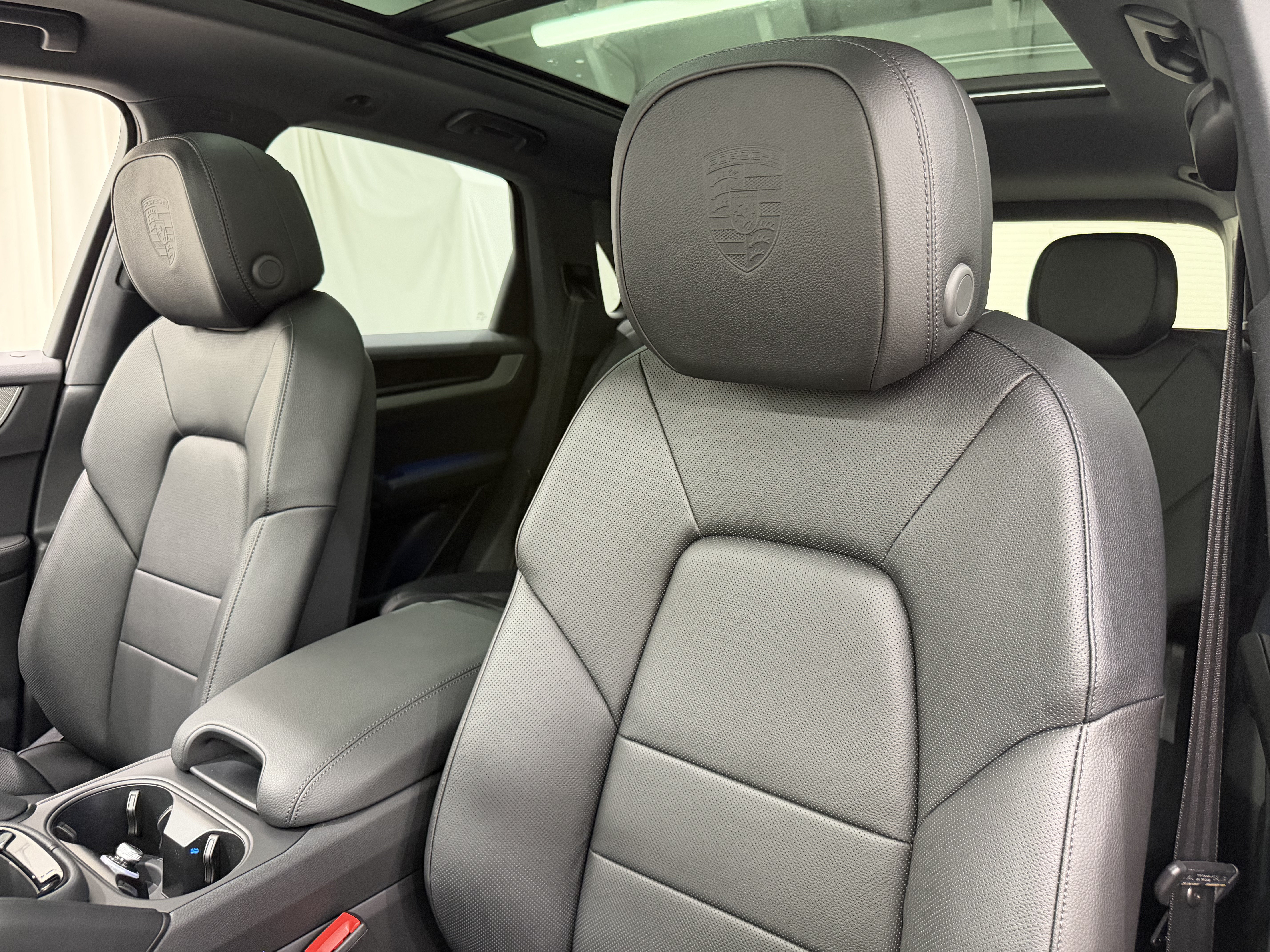 New 2026 Porsche Cayenne AWD/4WD image 33
