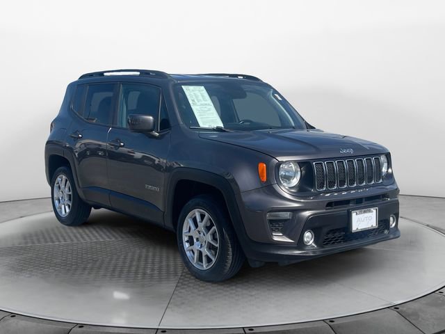 Used 2019 Jeep Renegade Latitude w/ Cold Weather Group AWD/4WD image 7