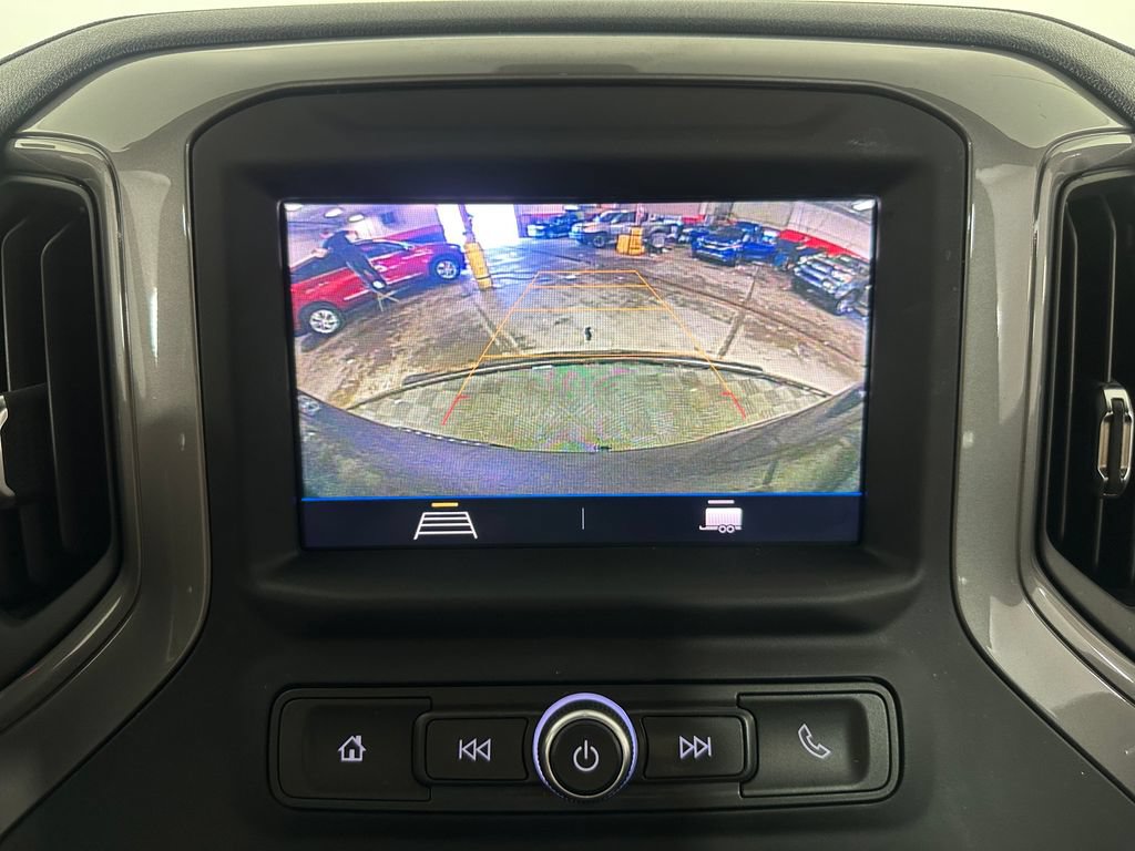 Used 2021 Chevrolet Silverado 1500 Custom AWD/4WD image 17