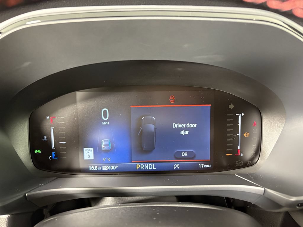 New 2025 Ford Escape ST-Line Select w/ Tech Pack #1 AWD/4WD image 32