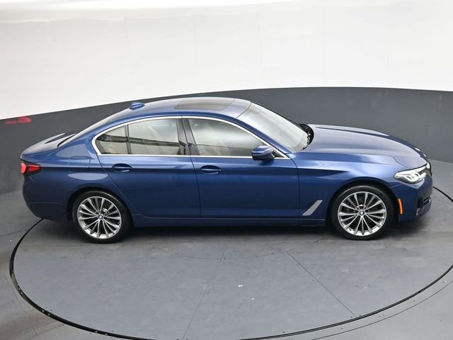 Used 2022 BMW 540i xDrive w/ Premium Package image 22