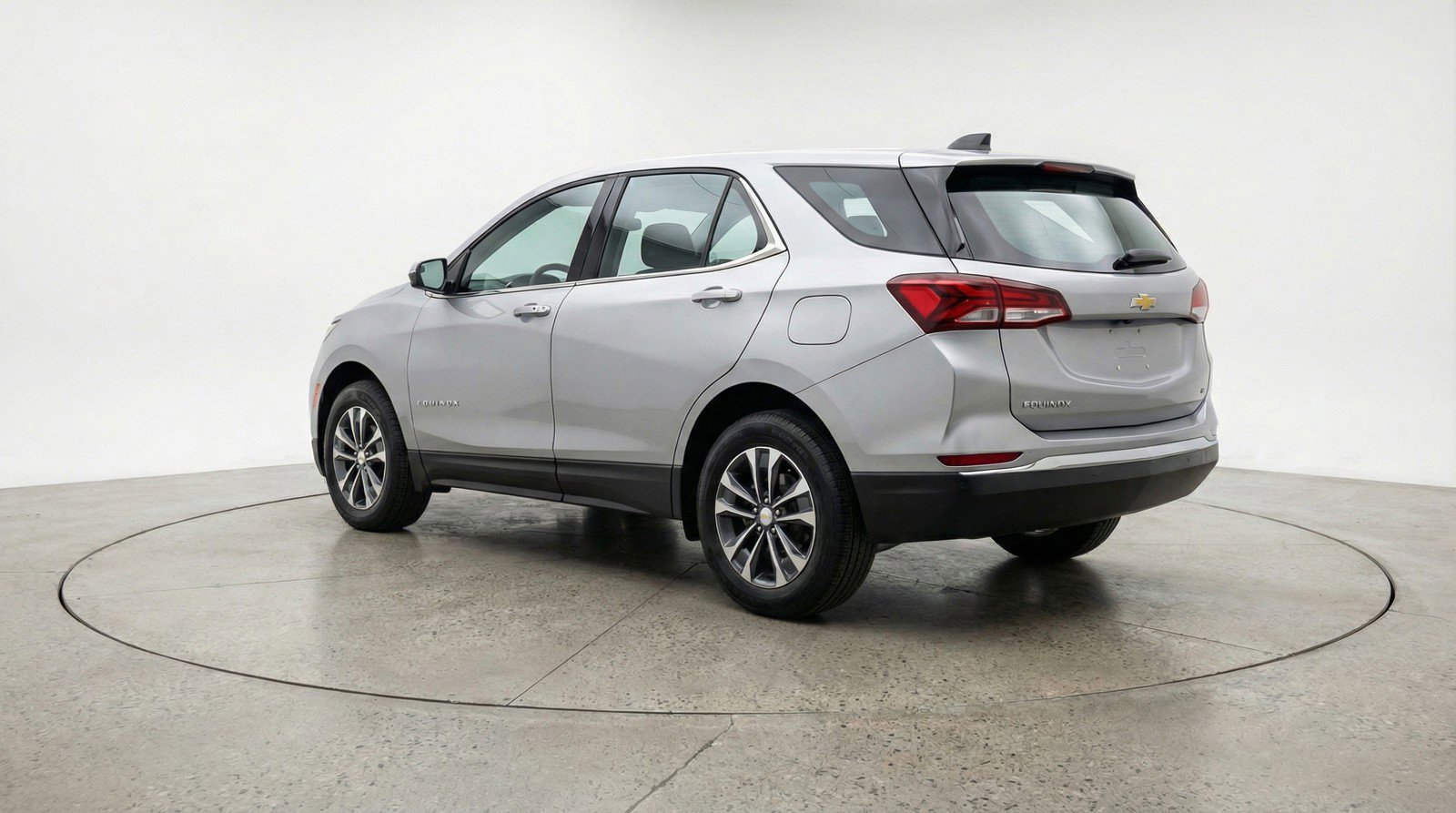 Used 2025 Chevrolet Equinox LT image 6