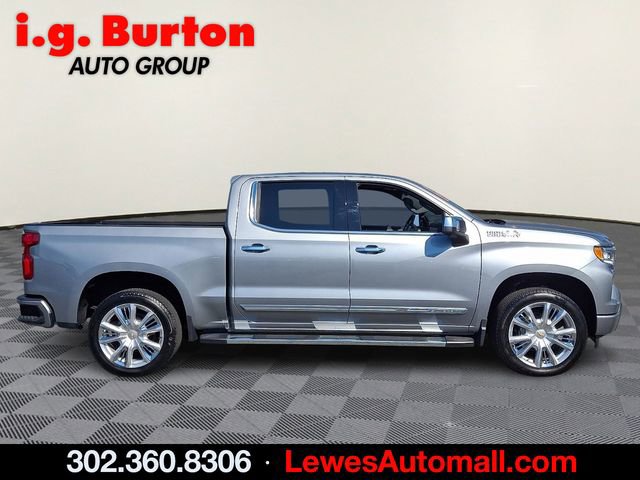 Used 2024 Chevrolet Silverado 1500 High Country w/ High Country Premium Package AWD/4WD image 7