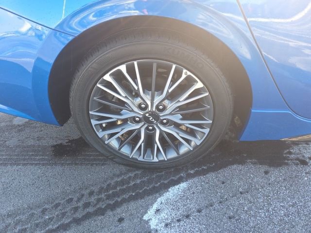 Used 2023 Kia Forte GT-Line w/ GT-Line Premium Package image 8