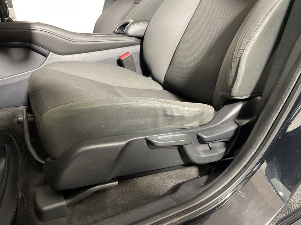 Used 2019 Honda HR-V LX image 11