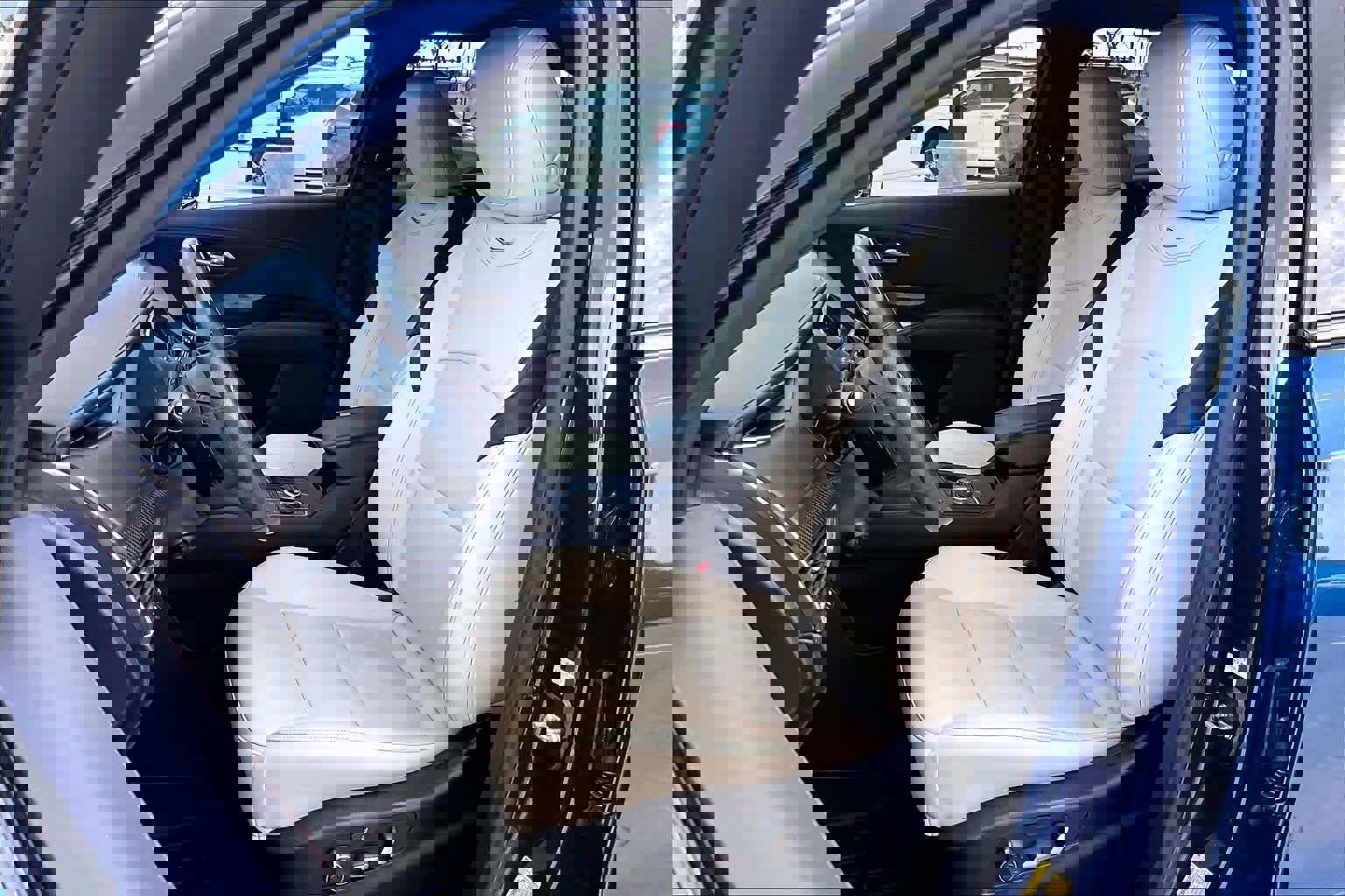 Used 2019 Cadillac XT4 Sport FWD image 8