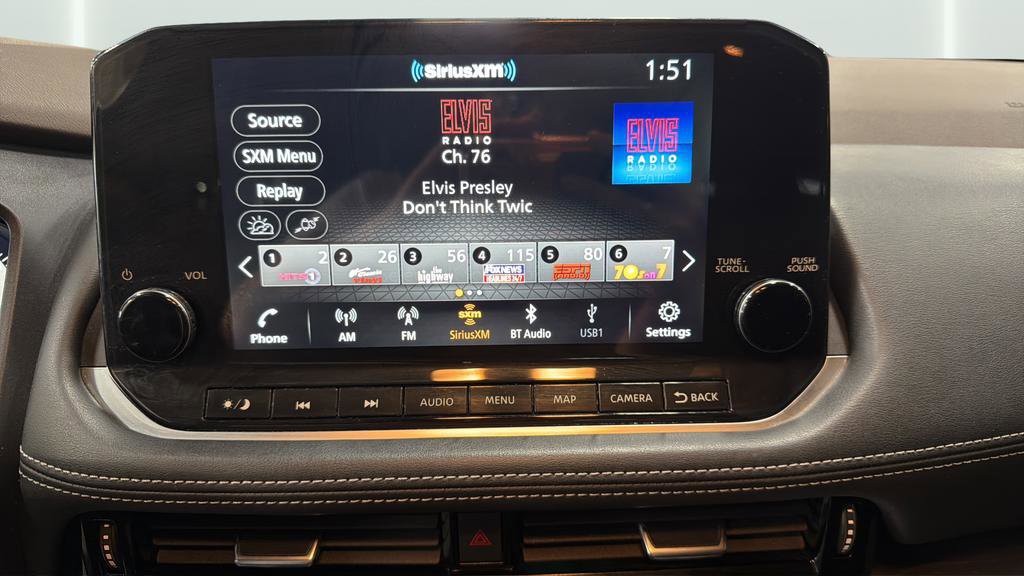 Used 2021 Nissan Rogue Platinum image 24