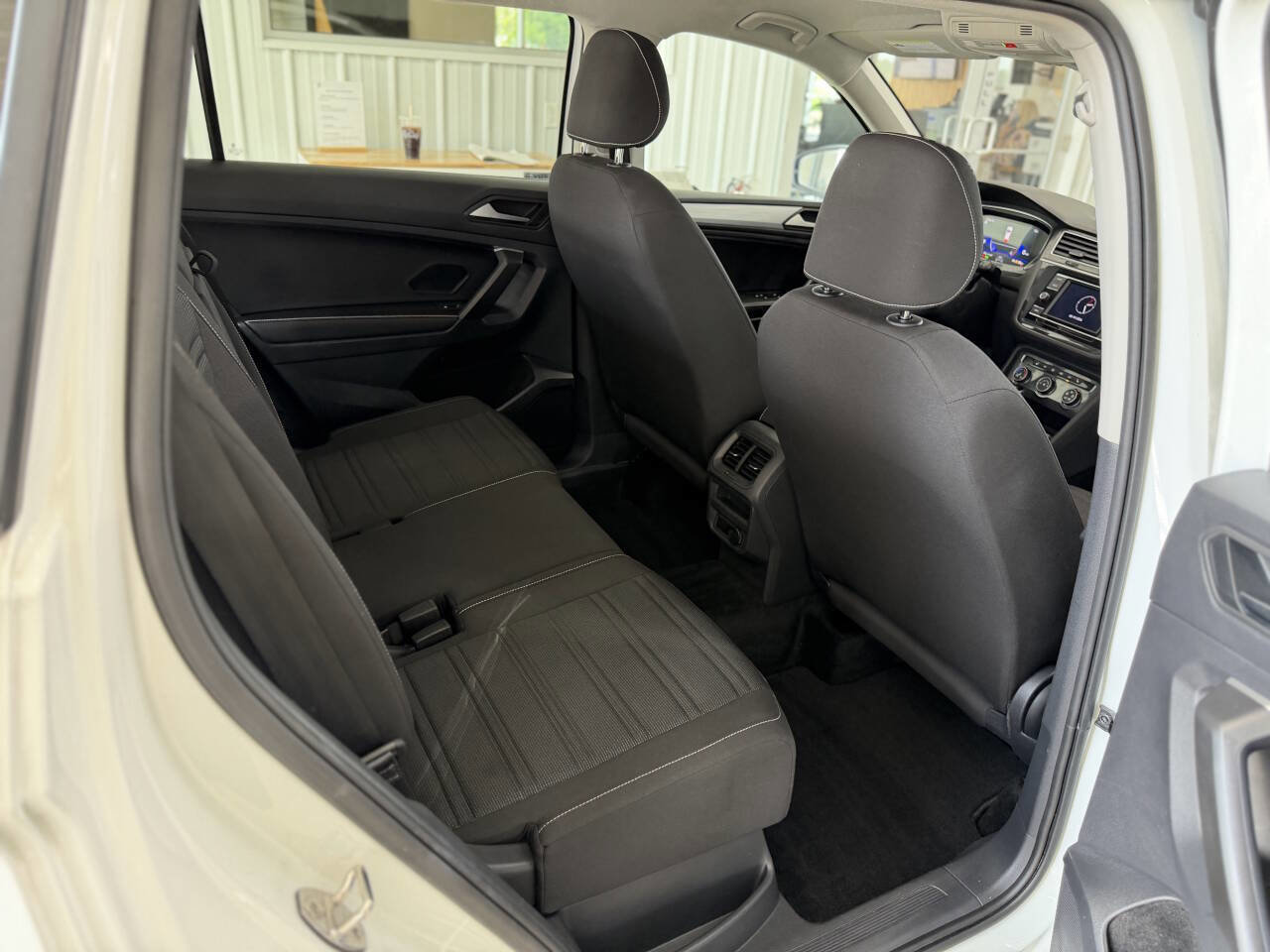 Used 2024 Volkswagen Tiguan S AWD/4WD image 37