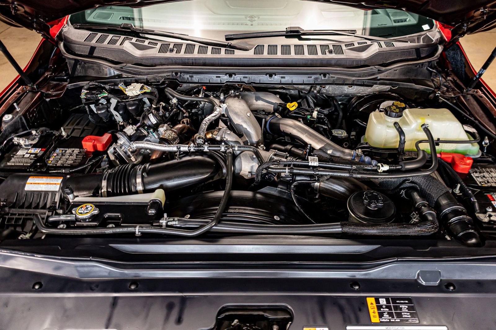 Used 2025 Ford F250 Platinum image 31