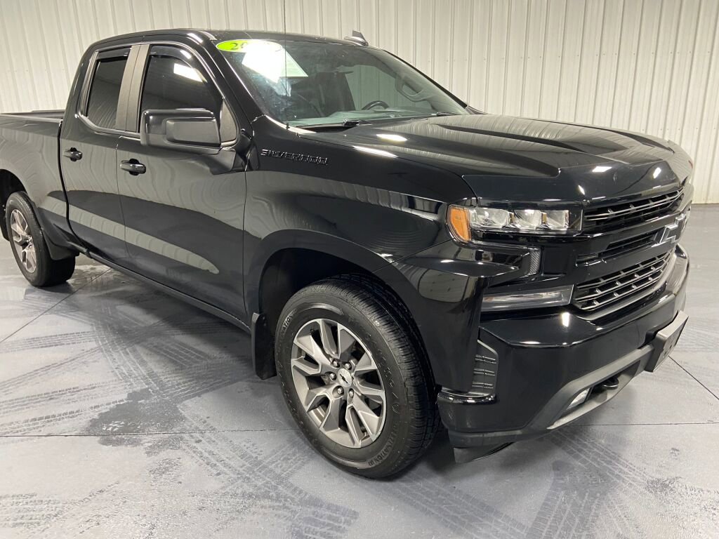 Used 2020 Chevrolet Silverado 1500 RST w/ All-Star Edition image 2