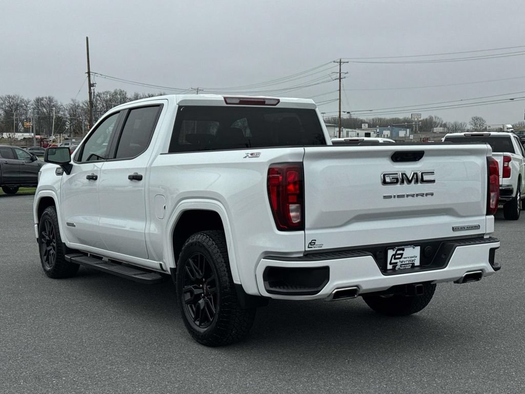 Used 2024 GMC Sierra 1500 Elevation w/ LPO, Elevation Black Package AWD/4WD image 26