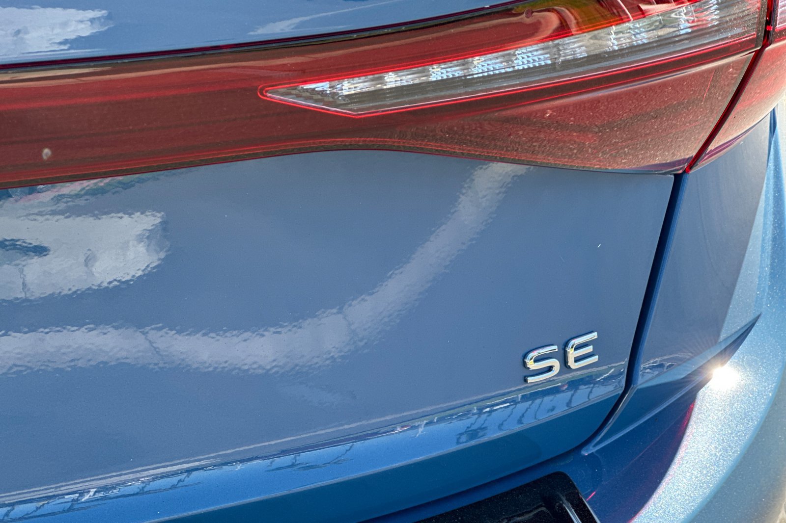 New 2026 Volkswagen Jetta SE FWD image 7