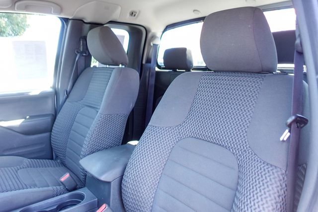 Used 2018 Nissan Frontier SV RWD image 22