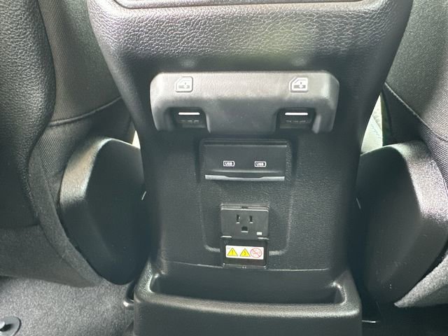 Used 2025 Jeep Wrangler Unlimited Rubicon 4xe w/ Convenience Group AWD/4WD image 20