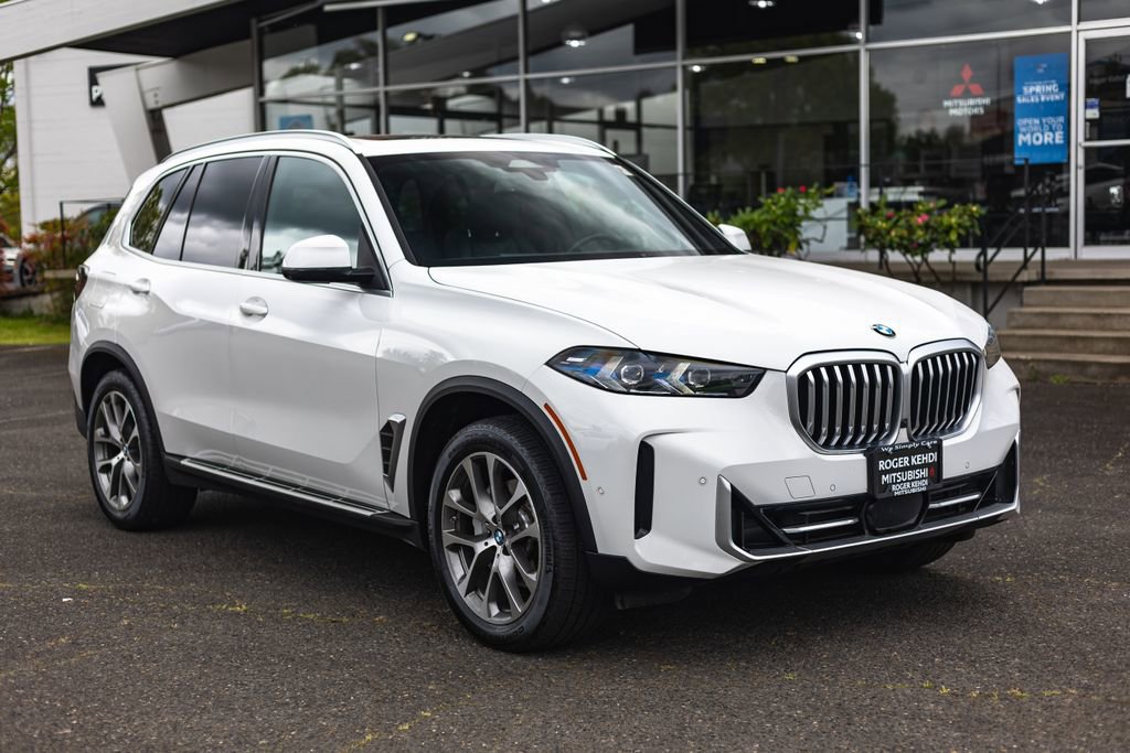 Used 2026 BMW X5 xDrive40i AWD/4WD image 8