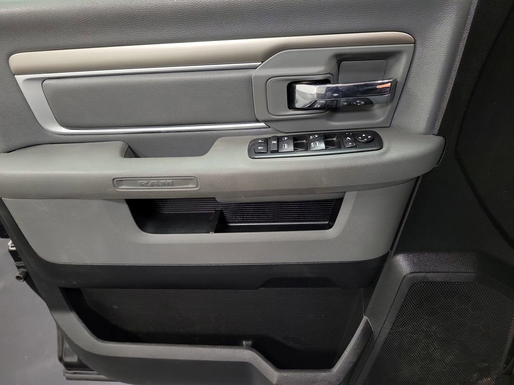 Used 2018 RAM 1500 Big Horn image 23