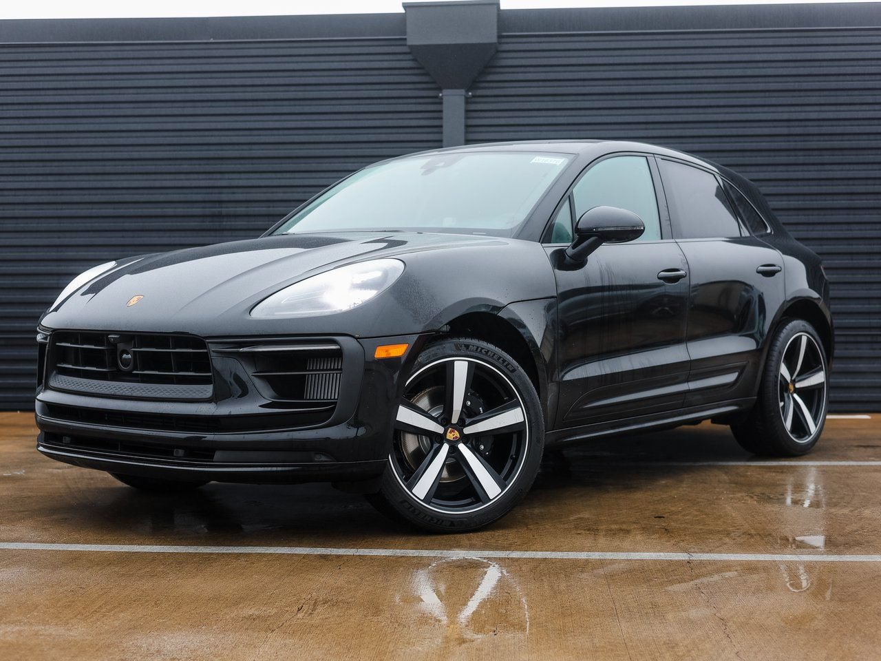 Certified 2026 Porsche Macan S AWD/4WD image 1
