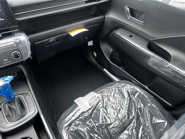 New 2026 Hyundai Kona SE AWD/4WD image 9
