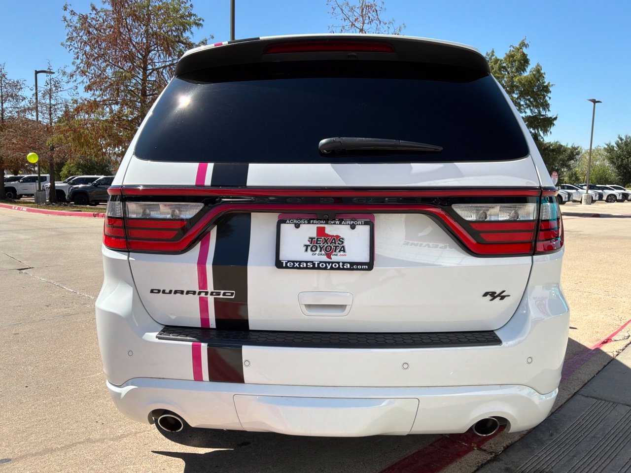 Used 2021 Dodge Durango R/T w/ Technology Group RWD image 7