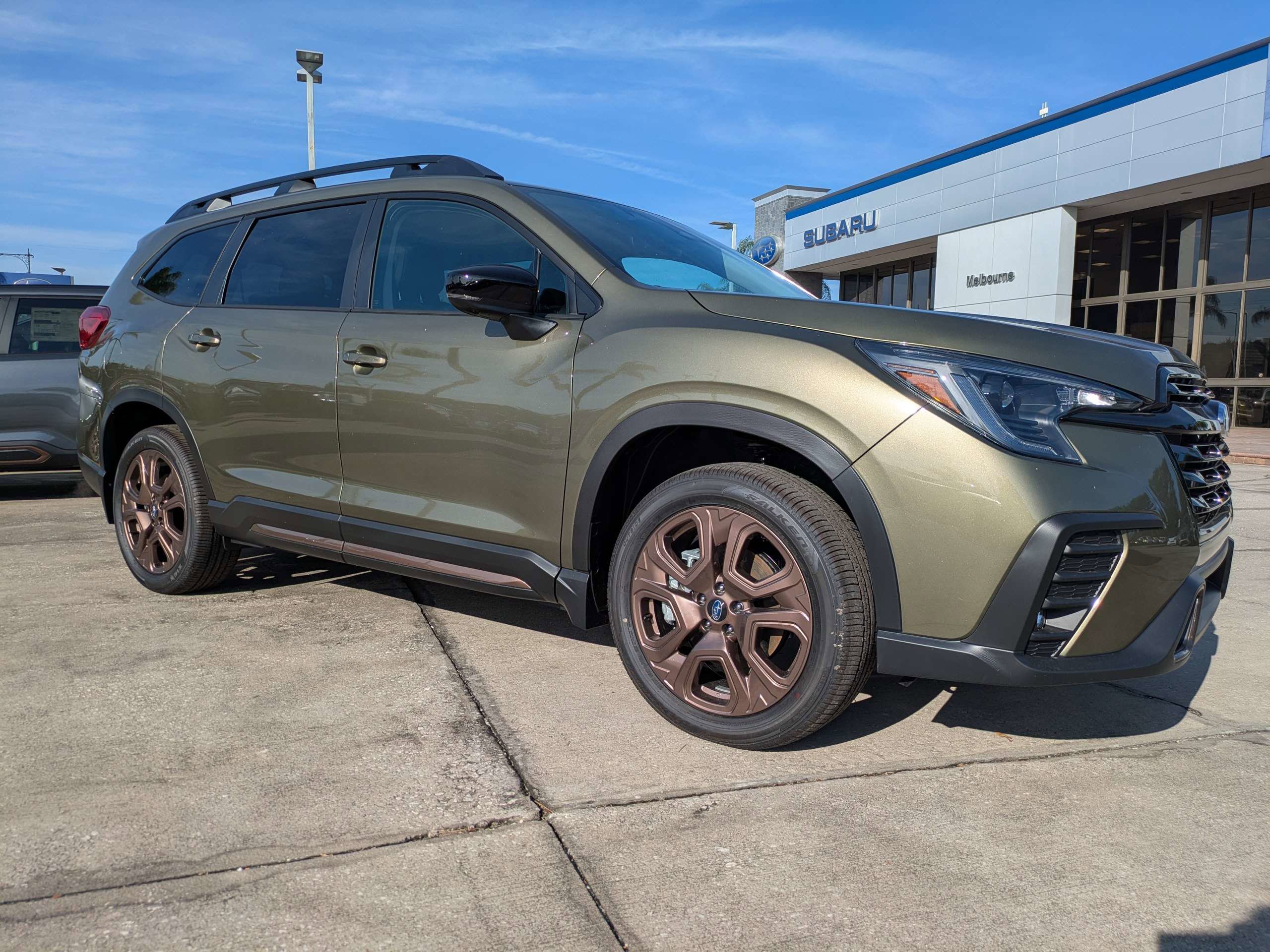 New 2025 Subaru Ascent Bronze Edition w/ Popular Package #2 AWD/4WD image 2