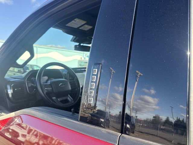 Used 2022 Ford F150 XLT w/ Equipment Group 302A High image 17