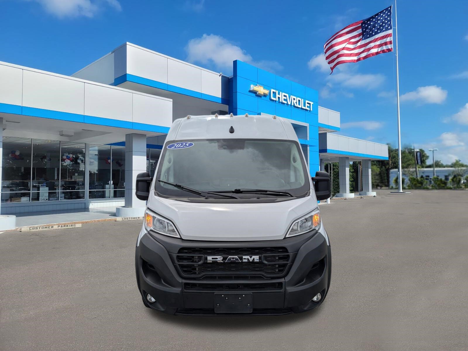 Used 2025 RAM ProMaster 2500 w/ Convenience Group image 2