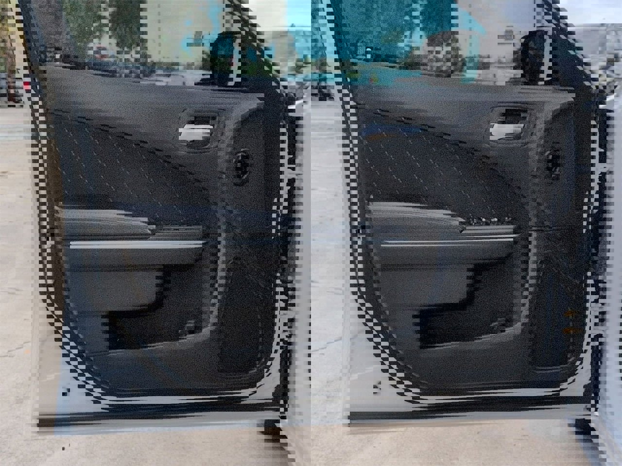 Used 2022 Dodge Charger SXT image 8