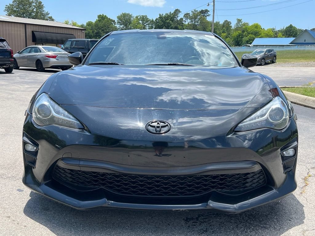 Used 2019 Toyota 86 RWD image 3