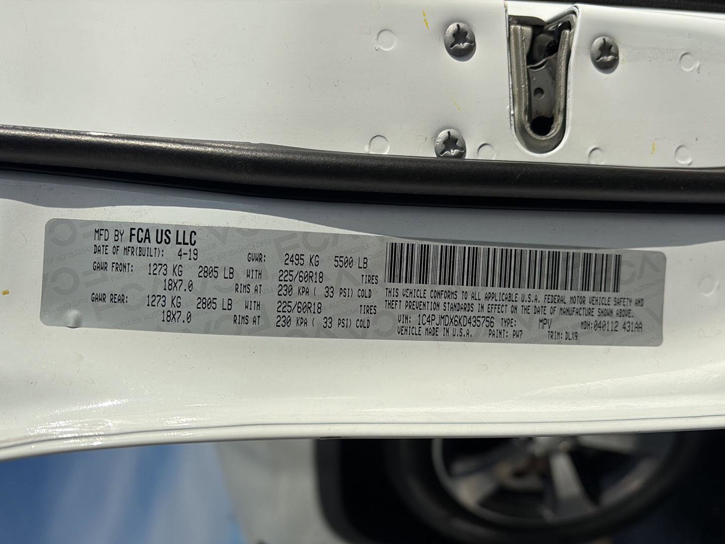 Used 2019 Jeep Cherokee Limited image 17