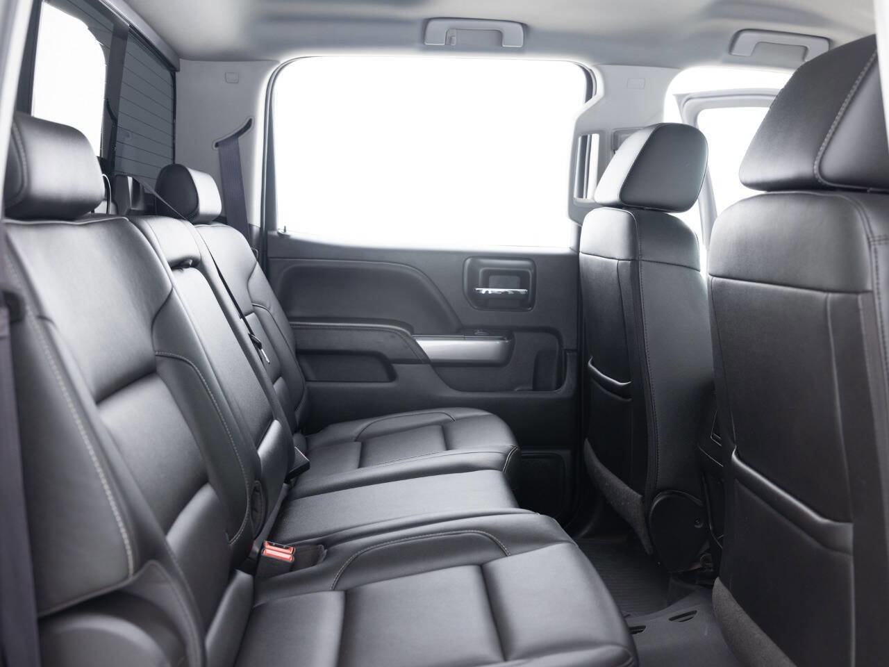 Used 2017 Chevrolet Silverado 1500 LTZ Z71 w/ LTZ Plus Package image 31