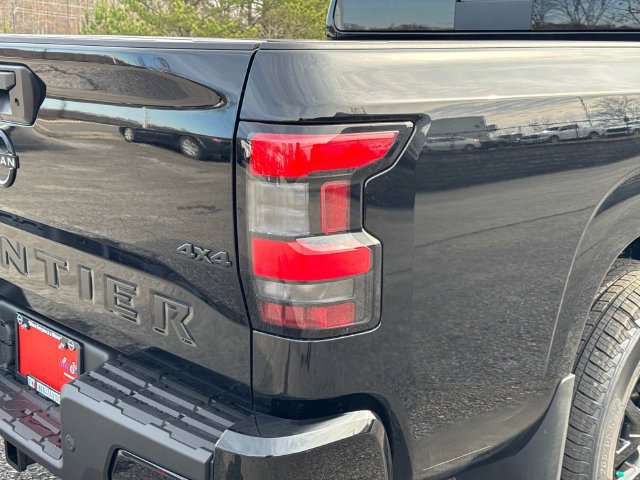 New 2026 Nissan Frontier SV w/ Tow Package AWD/4WD image 12