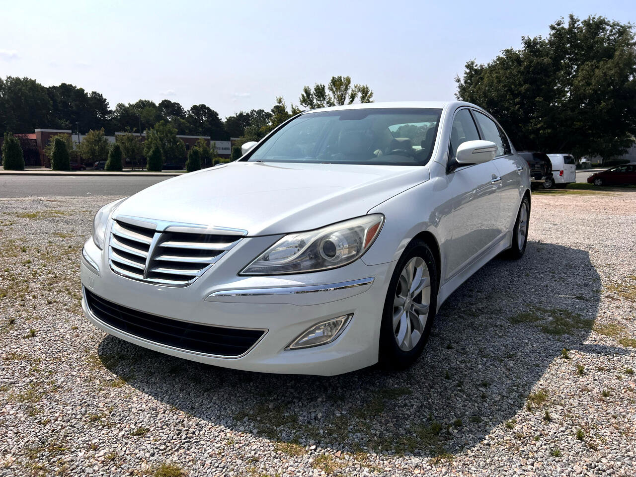 Used 2012 Hyundai Genesis 3.8 image 1