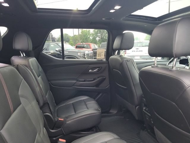 Used 2023 Chevrolet Traverse RS AWD/4WD image 20