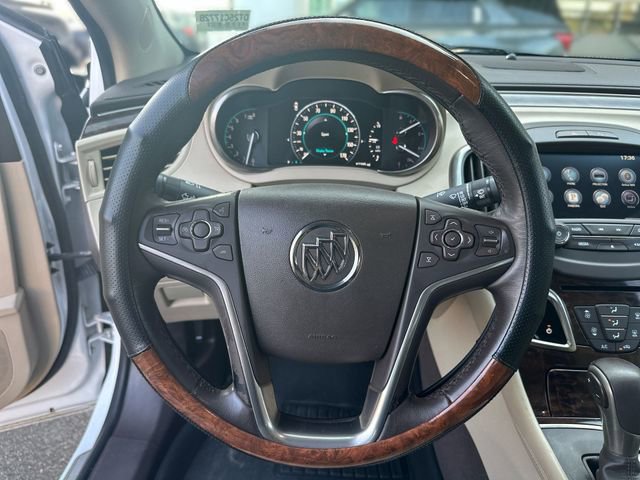 Used 2016 Buick LaCrosse Leather image 15