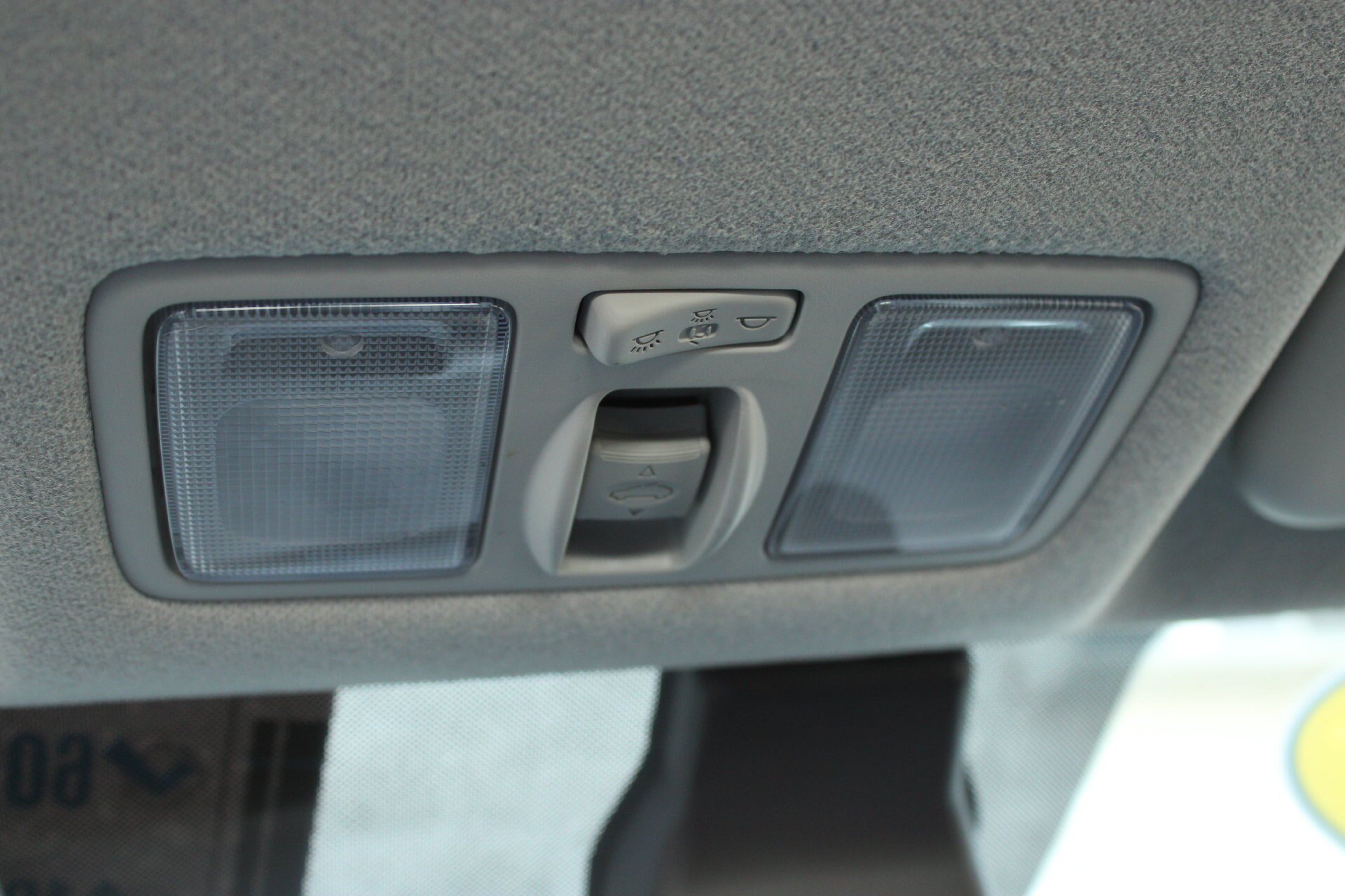Used 2025 Hyundai Venue SEL FWD image 42