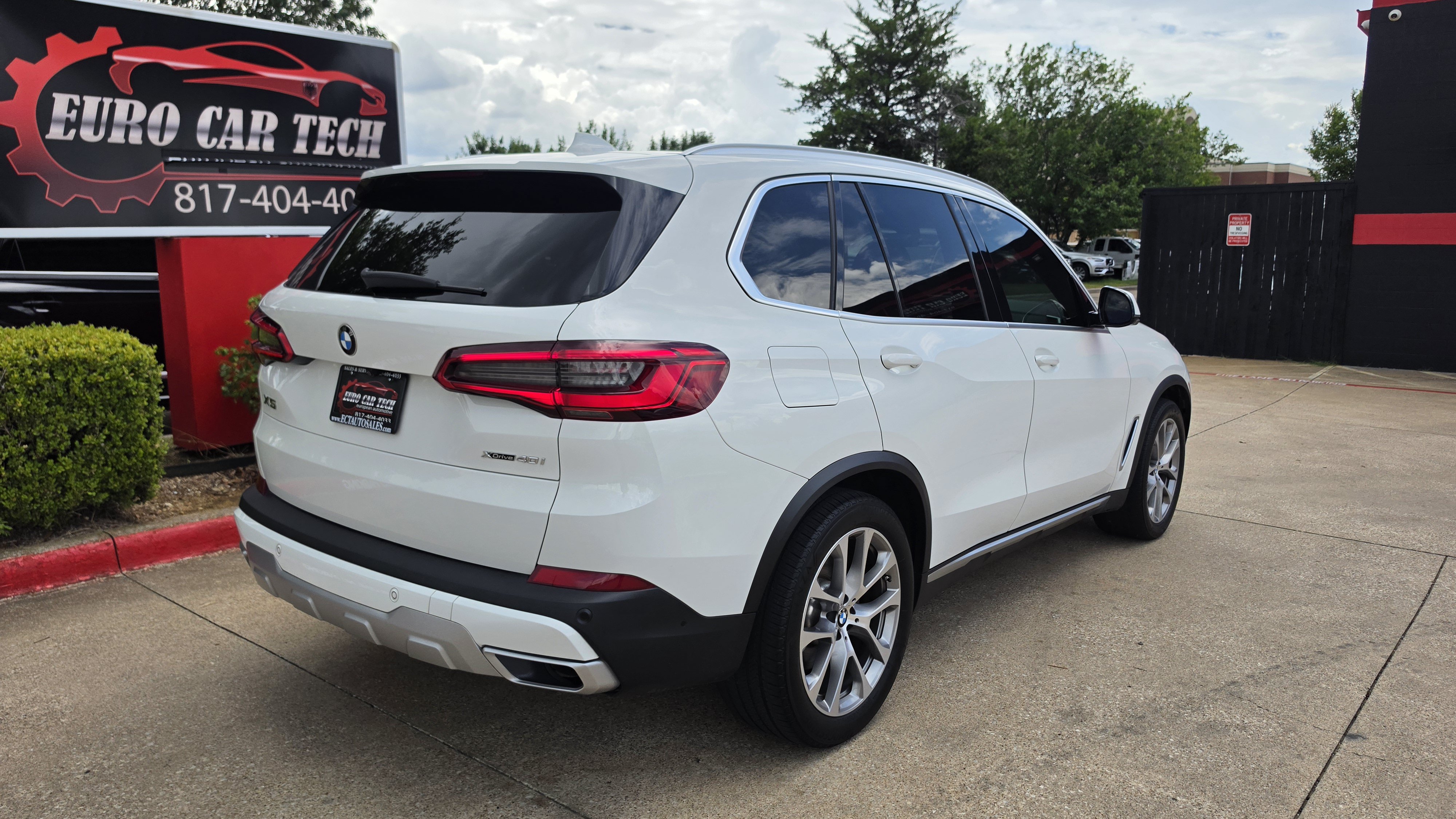 Used 2019 BMW X5 xDrive40i w/ Premium Package 2 AWD/4WD image 8