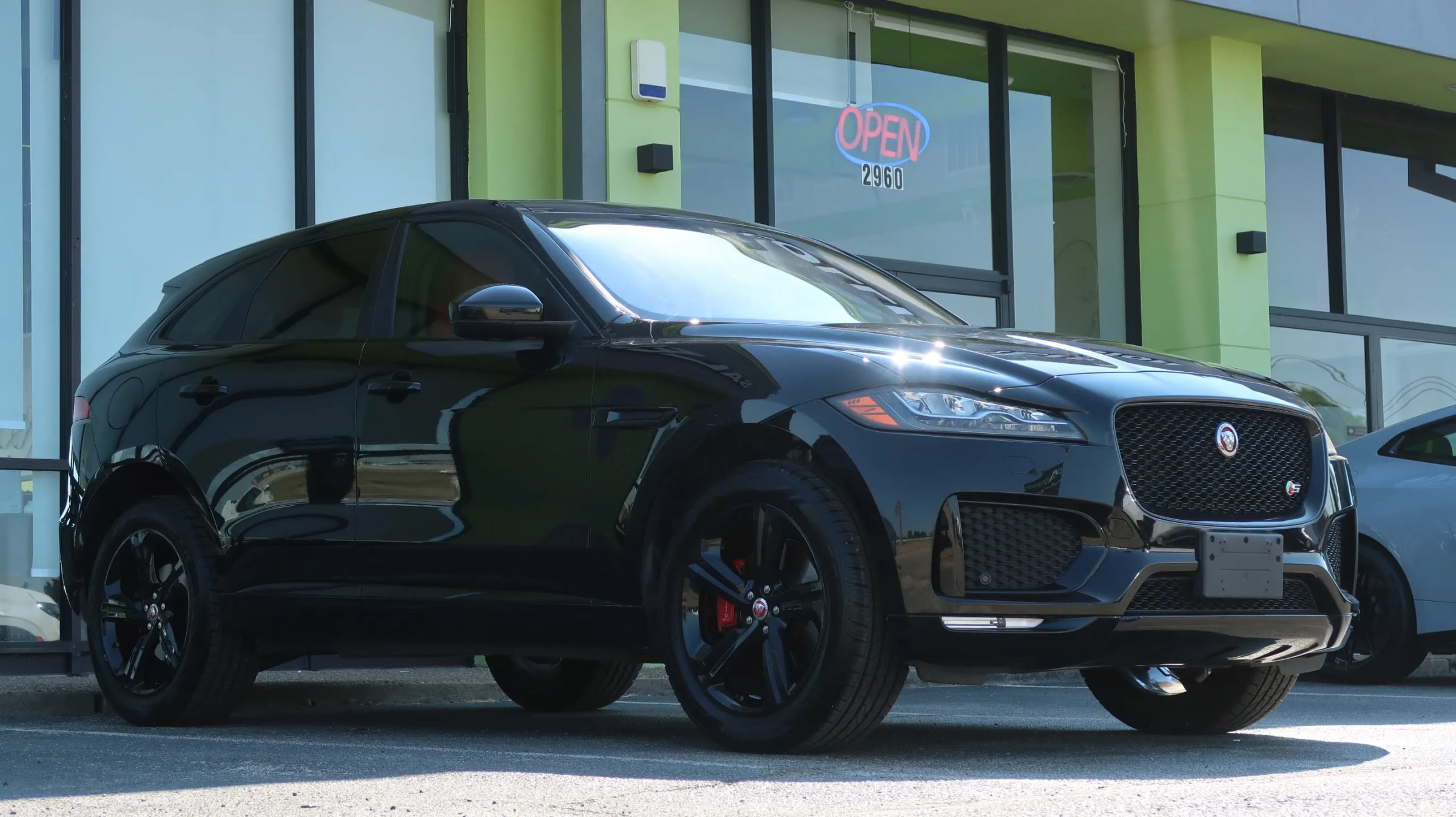 Used 2019 Jaguar F-PACE S AWD/4WD image 6