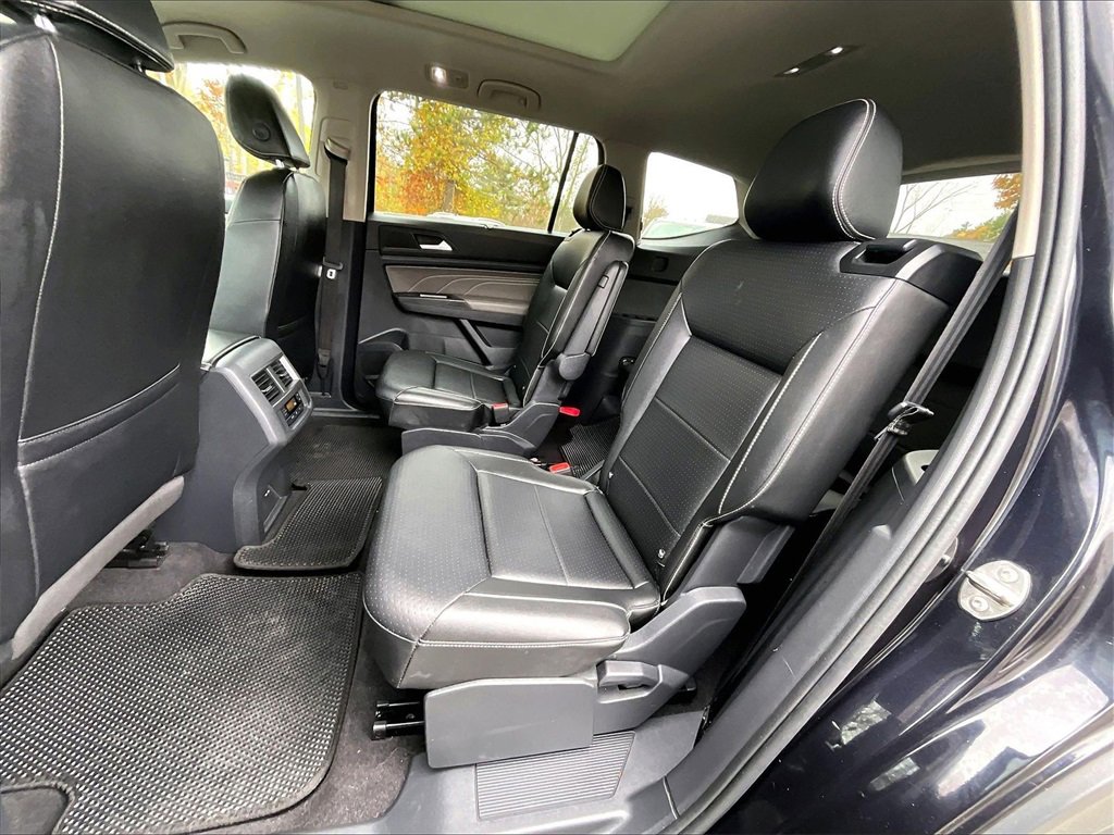 Used 2022 Volkswagen Atlas SE w/ Panoramic Sunroof Package image 22