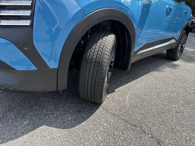 New 2026 Nissan Kicks SR FWD image 30