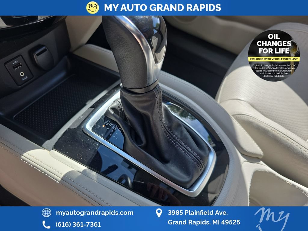 Used 2017 Nissan Rogue Sport SL w/ SL Premium Package AWD/4WD image 25