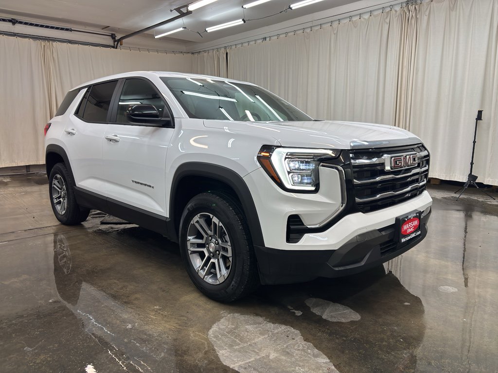 Used 2025 GMC Terrain Elevation image 4