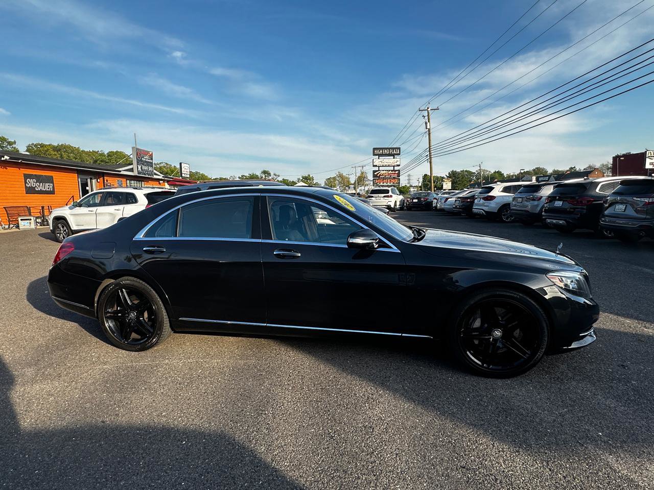 Used 2015 Mercedes-Benz S 550 4MATIC Sedan image 4